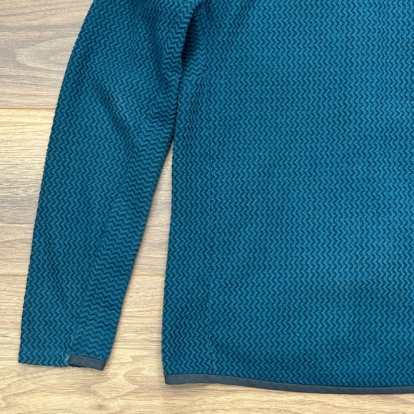 Patagonia R1 Air Full-Zip Hoody in CTRB - Crater Blue Size Medium - Picture 13 of 16